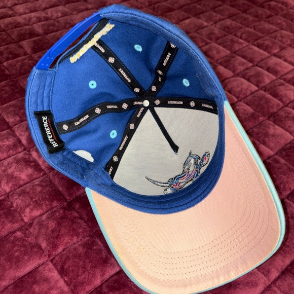 Reference Toronto Mash-up hat - Picture 3 of 4